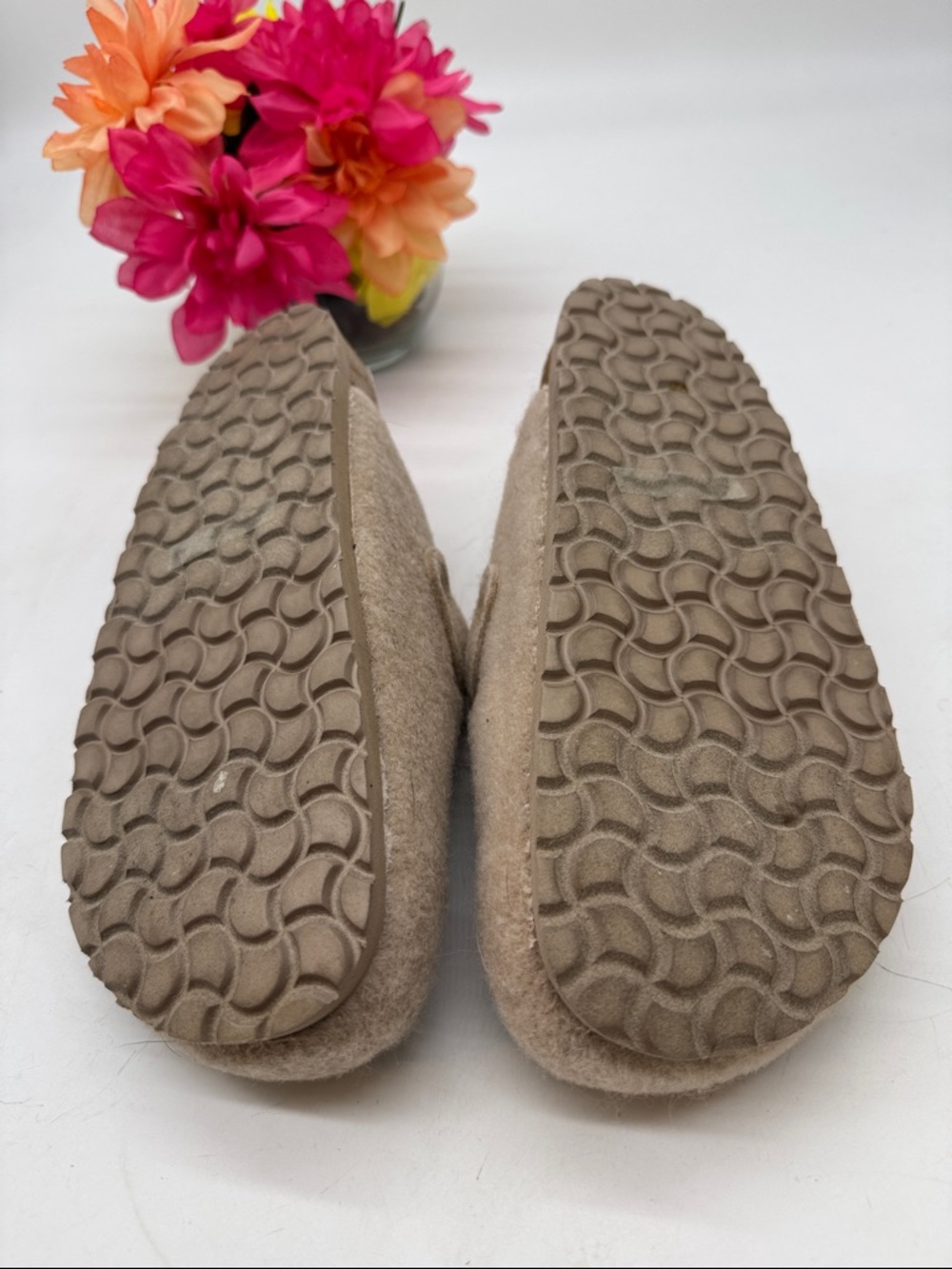 Cushionaire Cozy Taupe Wool Clog Mules with Gold Buckle CM9885A - Picture 5 of 6